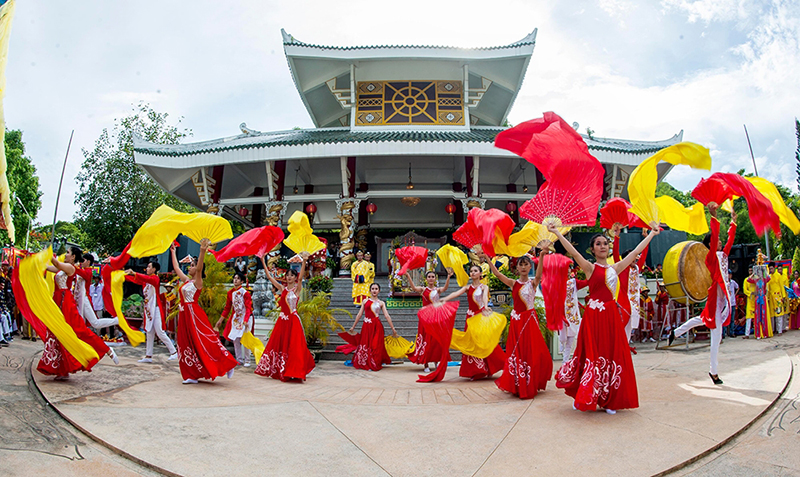 Hoạt động trong lễ hội