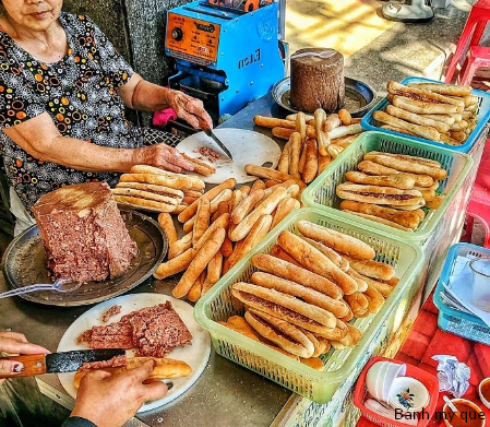 Bánh mỳ que du lịch Hải Phòng