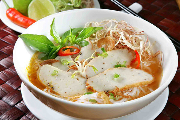 Bánh canh Chả Cá - Đặc sản Nha Trang 