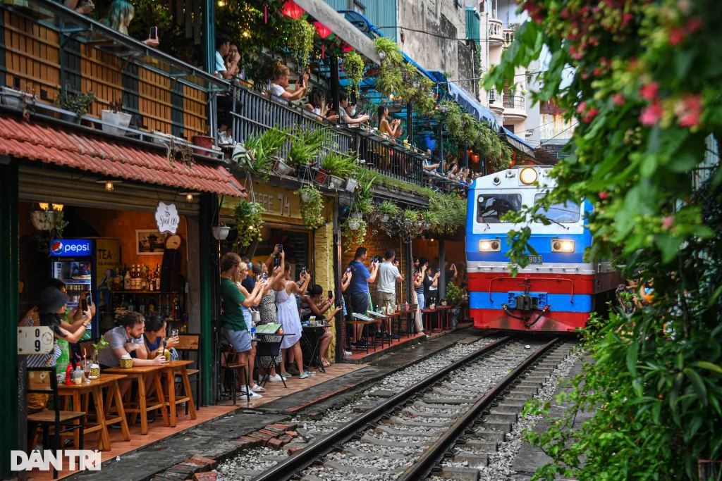 Tàu hỏa hà nội